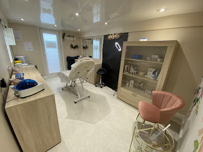 The Good Skin Clinic 1