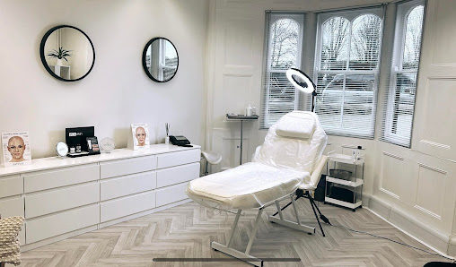 Signature Aesthetics By Paula