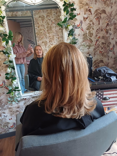 Skin Deep Semi Permanent Makeup And Hairdressing