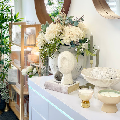 Devine Skin And Laser