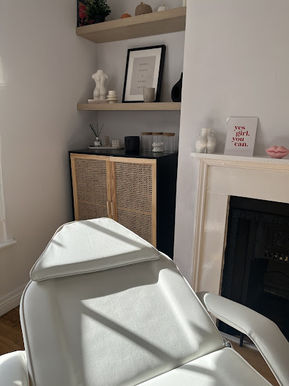 Charlotte Jane Aesthetics